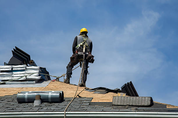 Professional Roofing technician working in Barclay, MD